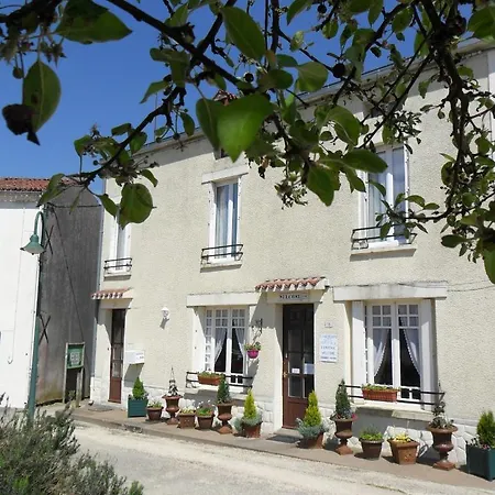 D'hotes Bienvenue Bed & Breakfast